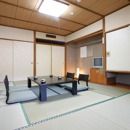 Manza Onsen Nisshinkan Tsumagoi Esterno foto