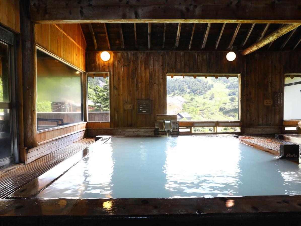 Manza Onsen Nisshinkan Tsumagoi Esterno foto