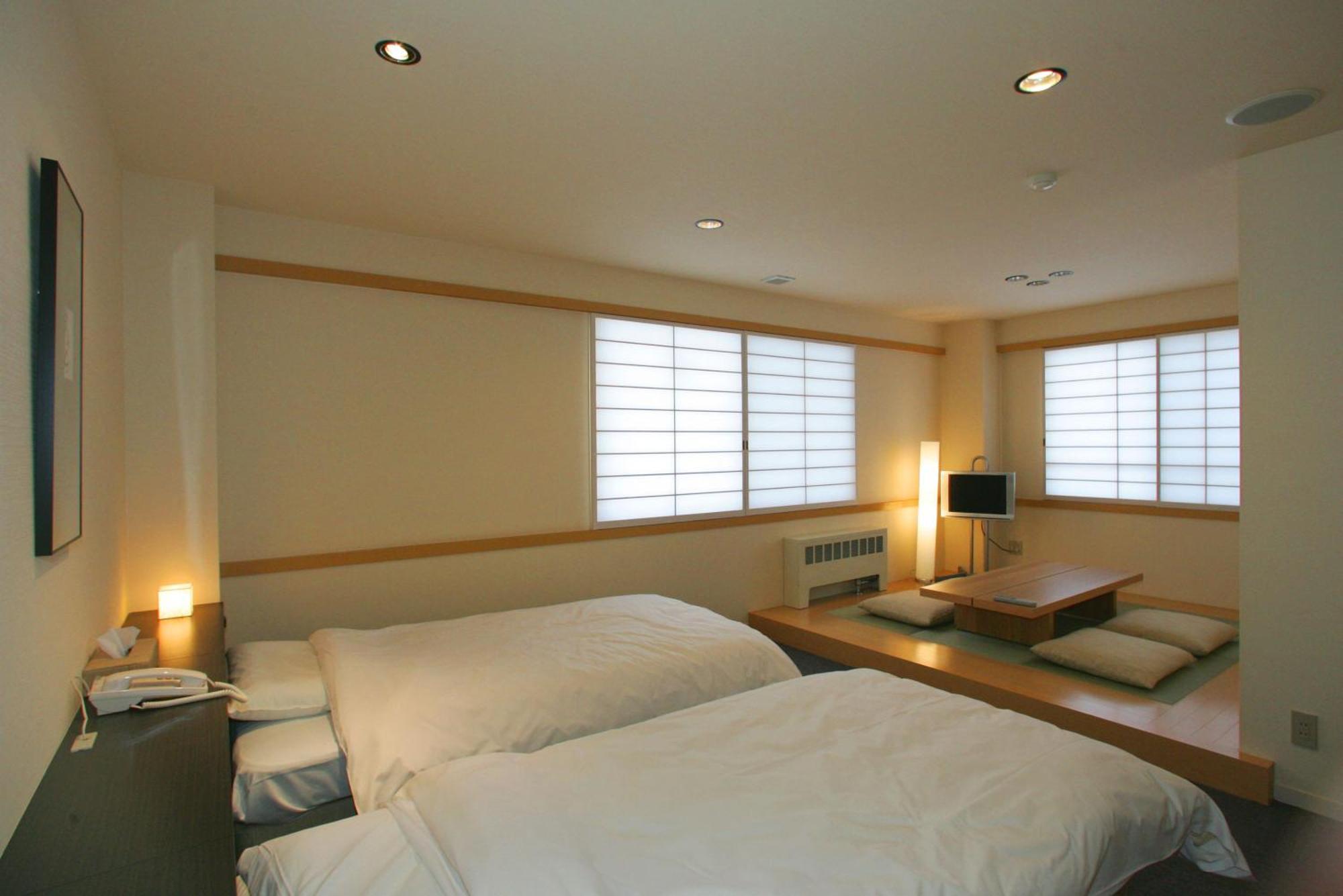 Manza Onsen Nisshinkan Tsumagoi Esterno foto